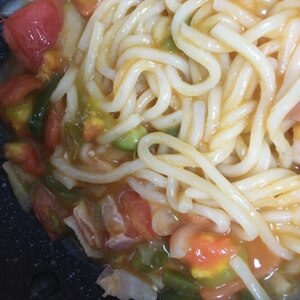 家にあるもので☆野菜たっぷりのトマトパスタ